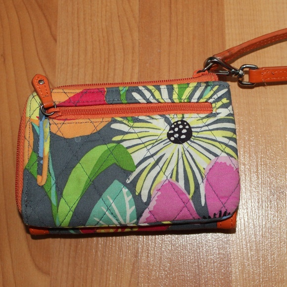 Vera Bradley Fabric Zip around Wristlet Wallet - Picture 8 of 8